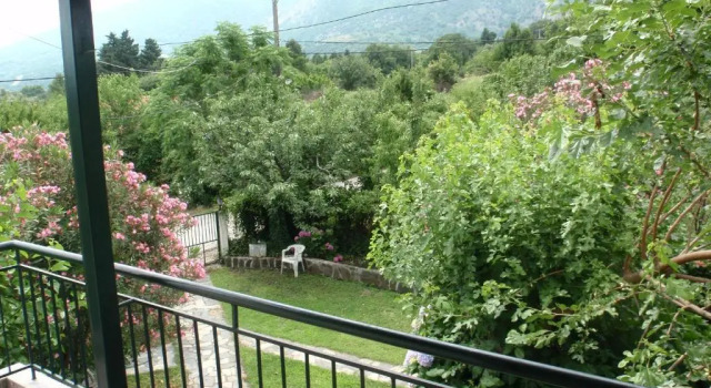 Студия Petroudas Apartments