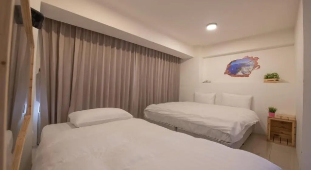 Трёхместный номер Standard England Vacation Hotel