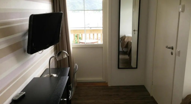 Одноместный номер Standard с балконом Jibben Hotell