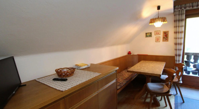 Countryside Apartment in Gmünd near Cross Country Skiing