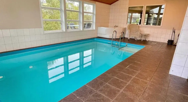 Коттедж 10 Person Holiday Home in Auklandshamn