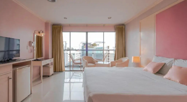 Двухместный номер Superior с балконом Mike Beach Resort