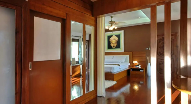 4 Bedroomed Villa In Chaweng P1 SDV193 - By Samui Dream Villas, Забронировать Вилла Отели Чавенг с парковкой, рядом с Театр Самуи, Чавенг, Парковка