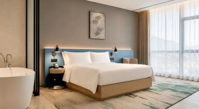 Люкс Hilton Garden Inn Chenzhou Beihu