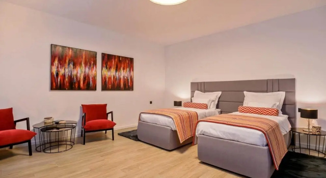 Villa Lucy Cherry CFH, Buchen Sie Villa Hotels in Gespanschaft Split-Dalmatien mit Pool, Schwimmbad