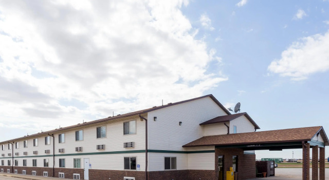 Номер Standard Super 8 by Wyndham Mendota I-39