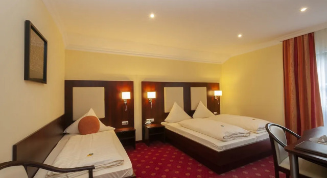 Трёхместный номер Comfort Hotel Grüne Tanne