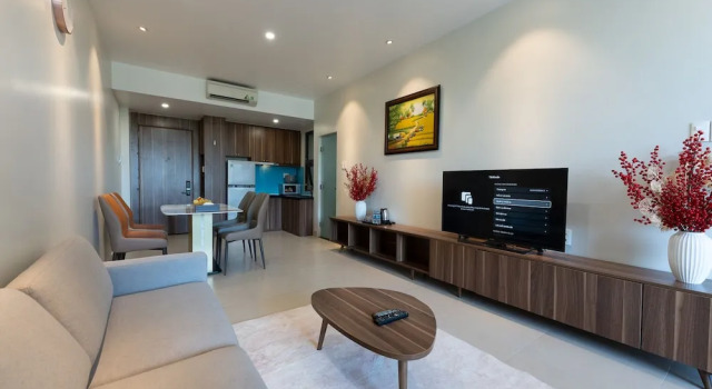 Thanh Long Hotel - Apartment, Забронировать Апартаменты/квартира Отели Хошимина с завтраком, рядом с CGV Cinema CT Plaza, Завтраки