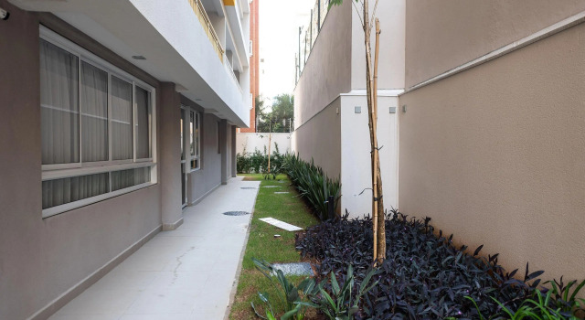 MiP6 - Studio em Pinheiros, próximo à Oscar Freire e ao metrô.