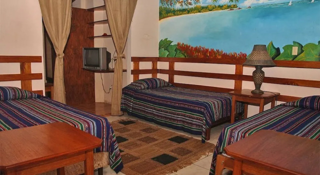 Люкс с балконом и с красивым видом из окна Hotel Laguna