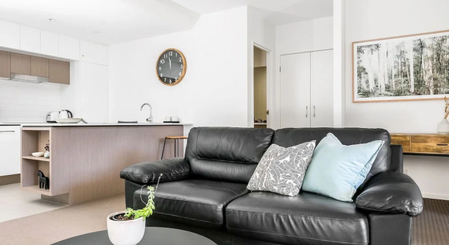 Riverstone 706