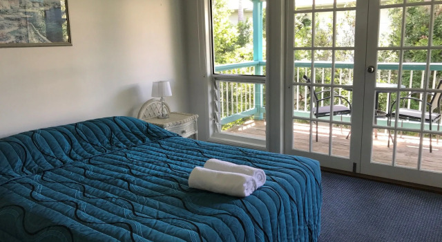 Coral Beach Noosa Resort, Забронировать Курортный отель Отели Нузавилл 3 звезды, рядом с Reef Street Bushland Reserve, 3*
