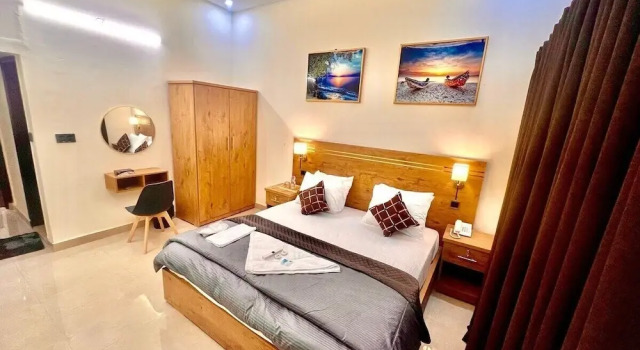 BNB Royal Galaxy Family Hotel, Rezervasyon Bed and Breakfast Gulshan-E-Jamal kahvaltılı oteller, Kahvaltı