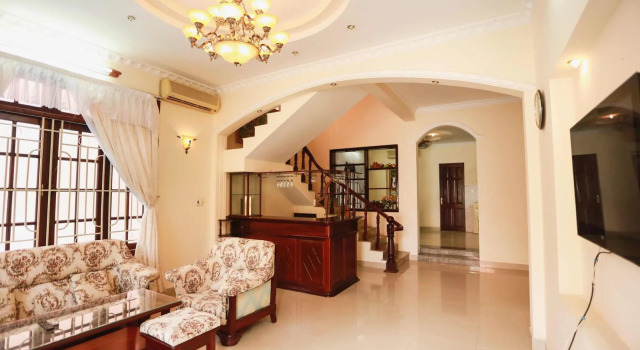 Dream House Villa, Забронировать Вилла Отели Вунгтау с парковкой, рядом с Статуя Иисуса Христа, Парковка
