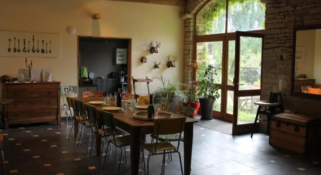 Апартаменты Deluxe La Côte Monsieur Chambres d'Hotes