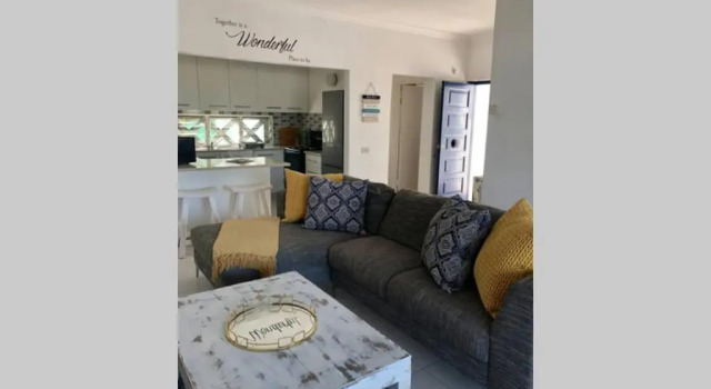 42 Thira - Beautiful Beach apartment, Забронировать Апартаменты/квартира Отели Умхлали с парковкой, Парковка