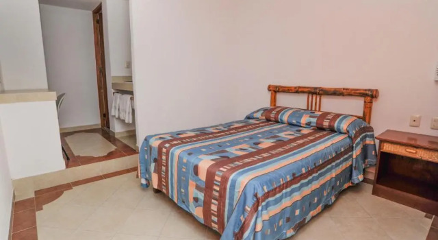 Номер Standard Hotel Suites Ixtapa Plaza