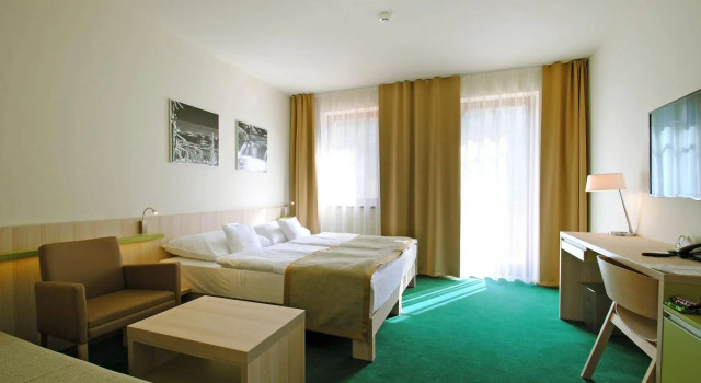 Peras Wellness Hotel, Buchen Sie Hotel Ludvikov 