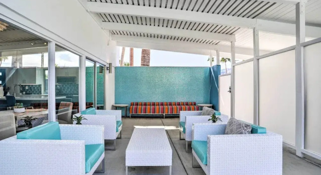 Pool & Mountain Views: Palm Springs Home!