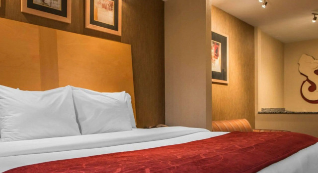 Люкс Business Comfort Suites Monroeville - Pittsburgh East