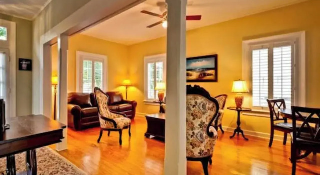Casa de Rosalie by AvantStay, Забронировать Дом для отпуска Виллы Ки-Уэст, рядом с Key West Firehouse Museum, Вилла