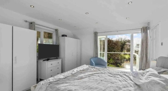 Beautiful House Cornwall with hot tub & acre of garden, Boek Hotel Saltash Cornwall