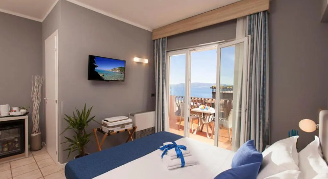 Двухместный номер Superior с балконом и с частичным видом на море Bike&Boat Argentario Hotel