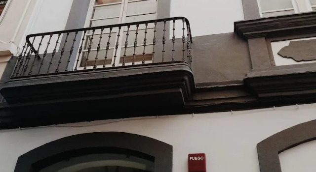 Luz de Cádiz, Забронировать Отель Отели Кадиса 3 звезды, рядом с Церковь Сан-Антонио, 3*