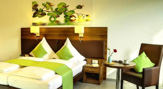 Семейный номер Standard с балконом Motel am Fürfelder Schloss