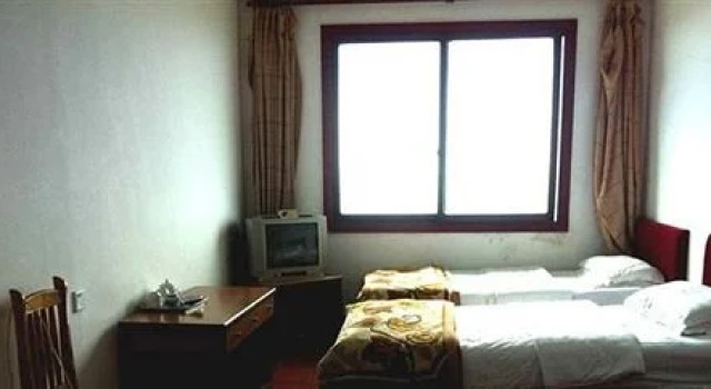 Mount Emei Jindingxiang Huaili Hotel, Prenota Hotel Leshan Sichuan