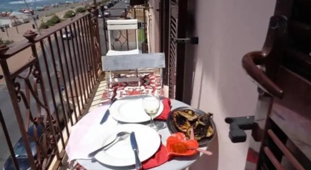 Apartment with seaview, Prenota Appartamento Hotel a Lazio con parcheggio, Parcheggio