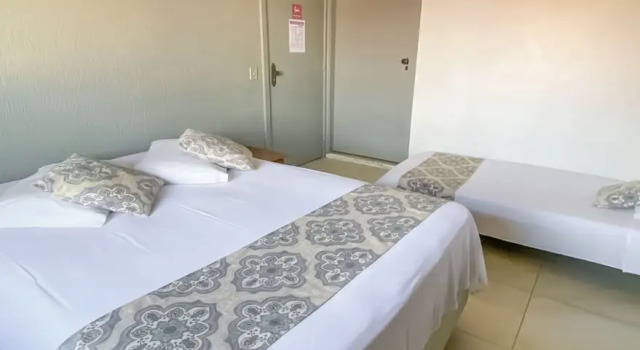 Трёхместный номер Standard Pousada Brisa de Gramado