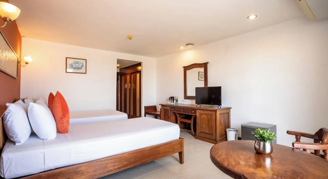 Двухместный номер Superior с балконом и с видом на город JP Villa Pattaya