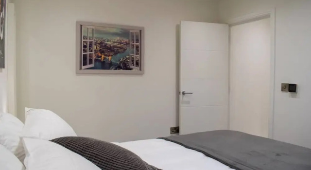 Modern 2 Bedroom Flat in Kennington