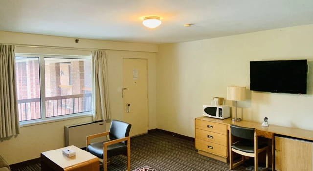 Toronto Lakeshore Hotel, Varaa Hotelli Mississauga 