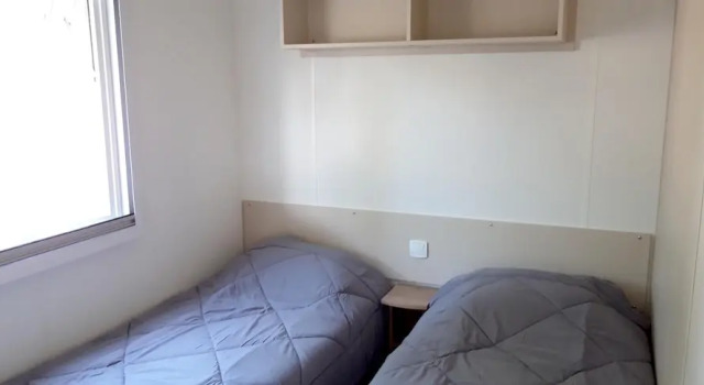 Bungalow With 2 Bedrooms in Canet-en-roussillon, With Pool Access and Furnished Garden - 100 m From the Beach, Boek Vakantiehuis Villa's in Canet-en-Roussillon, Villa