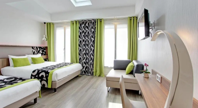 Трёхместный номер Superior Hotel Alhambra