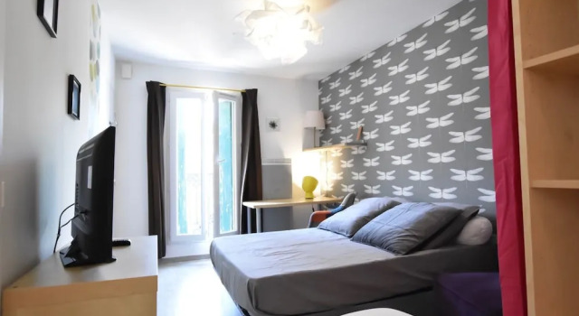 Studio centre historique Montpellier, Забронировать Отель Монпелье Hérault, рядом с Торговая палата Hôtel Saint-Côme