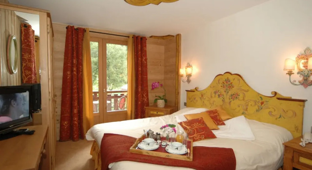 Hôtel Les Peupliers, Забронировать Отель Куршевель Три Долины