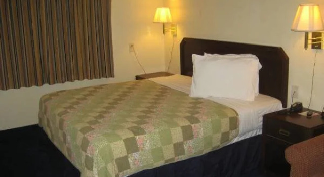 Heaven Hotel Lodge of Pensacola, Rezerwuj Hotel Ferry Pass Stany Zjednoczone
