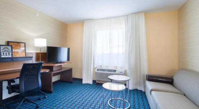 Люкс Fairfield Inn & Suites by Marriott Buffalo Amherst/University
