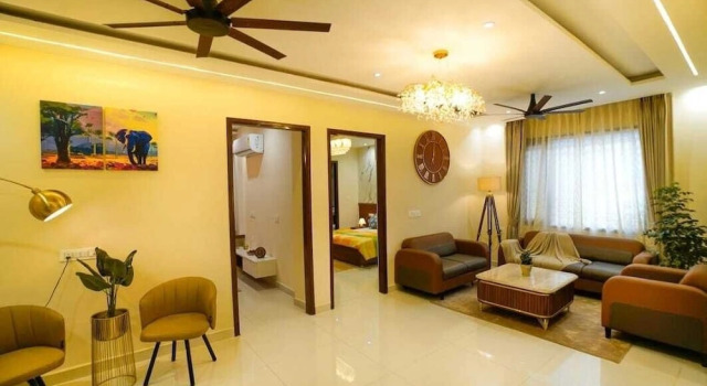 Premium Service Flats
