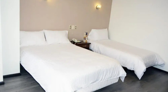 Economy Doppel Zimmer Hotel Italia