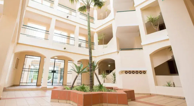 Apartamentos Quinta da Praia, Rezerwuj Apartament Hotele w Algarve z parkingiem, Parking