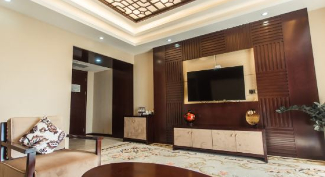 Люкс Deluxe Western Airport Aviation Hotel