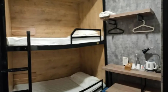 Standardowa kapsuła Cube Bed Station - Hostel