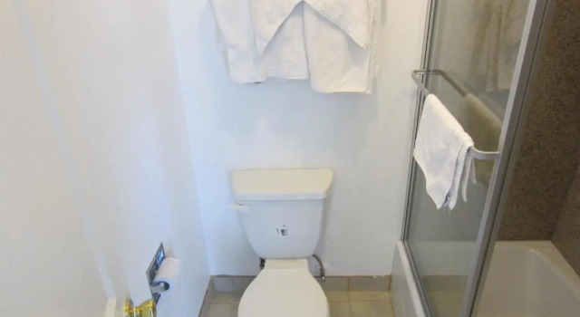 Номер Standard Coast Motel