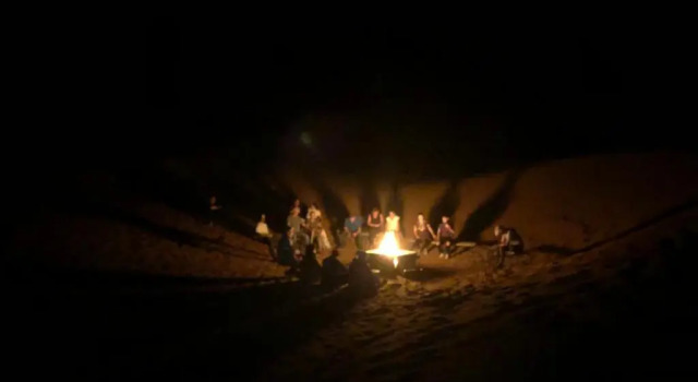 Tenda Enjoy Moda Camp Merzouga tours- Camel sunset sunrise Quad Sunboarding ATV