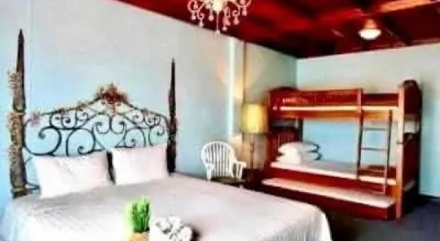 Двухместный номер Standard с балконом The Colored House Jomtien