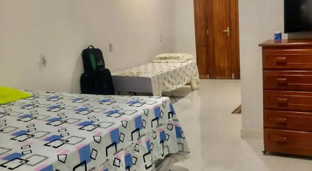 Casa agradável próx ao rio e restaurant, 4 quartos